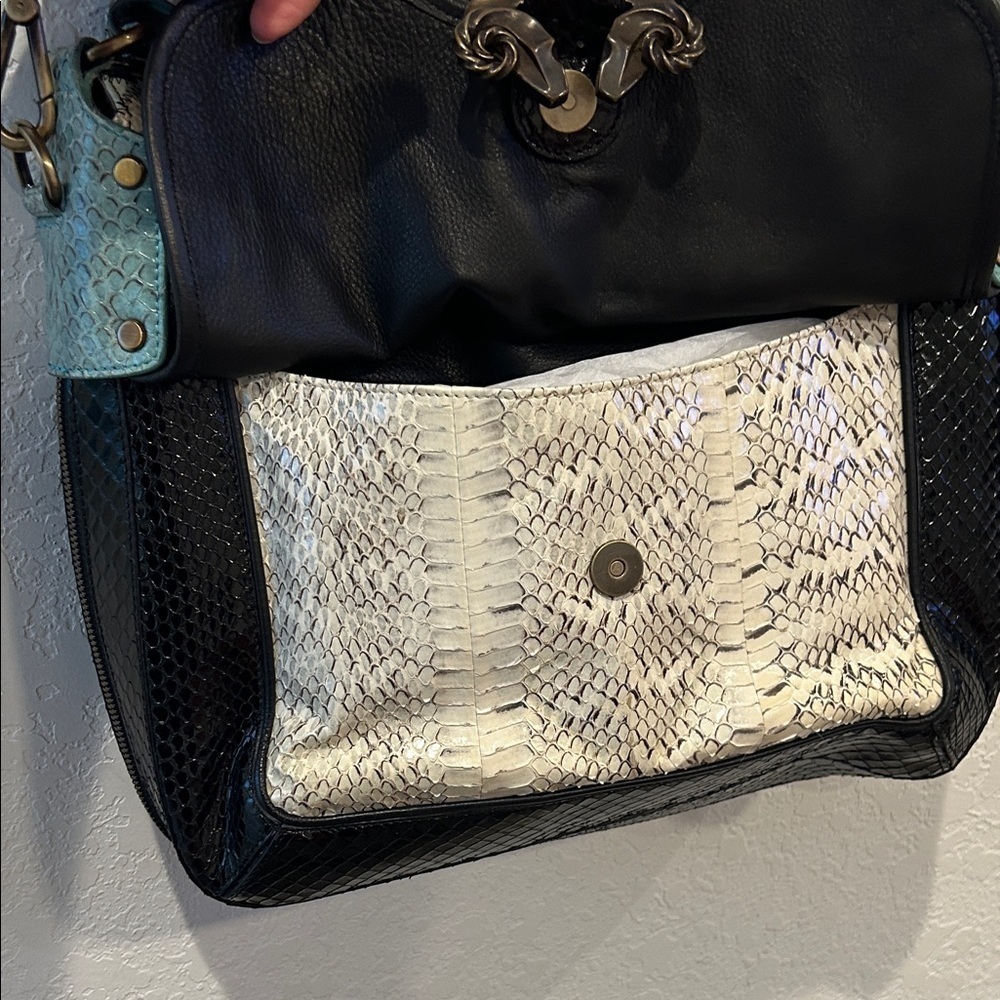 Derek Lam’s Spring 2012 Handbag Made From Python - Picture 5 of 16